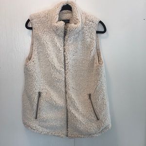 🖤 NWOT- LOVE TREE Hippie Sherpa Vest 💕 boho